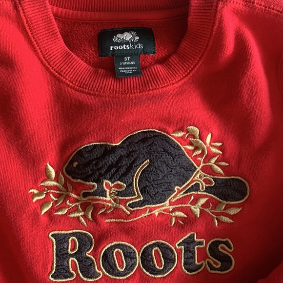 Roots kids 3T Red crew neck sweatshirt - Picture 3 of 4